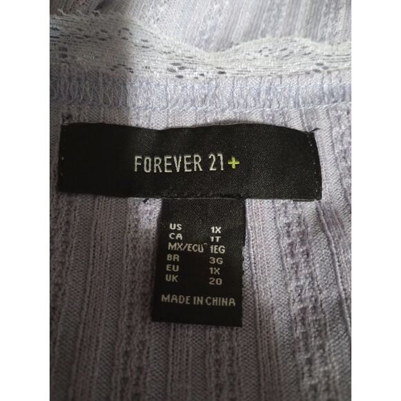 Forever 21 Blouse Ladies 1x‎ - Picture 5 of 7